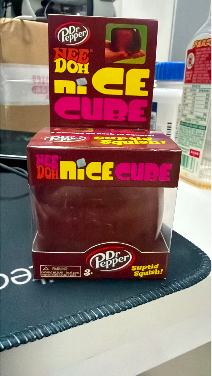 NICE CUBE SQUISHY